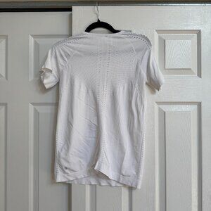 athleta performance tee tshirt nwot